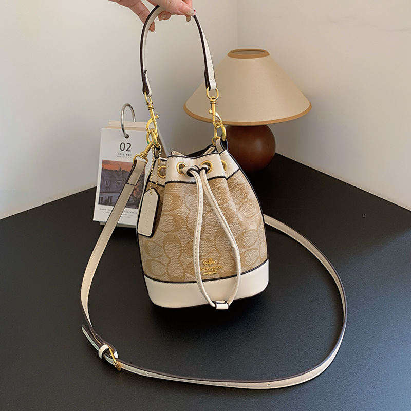 Women Bags 2026 Trends - Nova bolsa vintage feminina estilo boutique