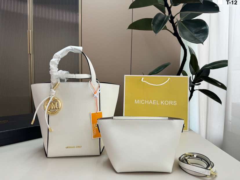 MICHAEL KORS/Michael Kors MK 2 - Women'S Tote Bags Michael Kors avaliação e preço